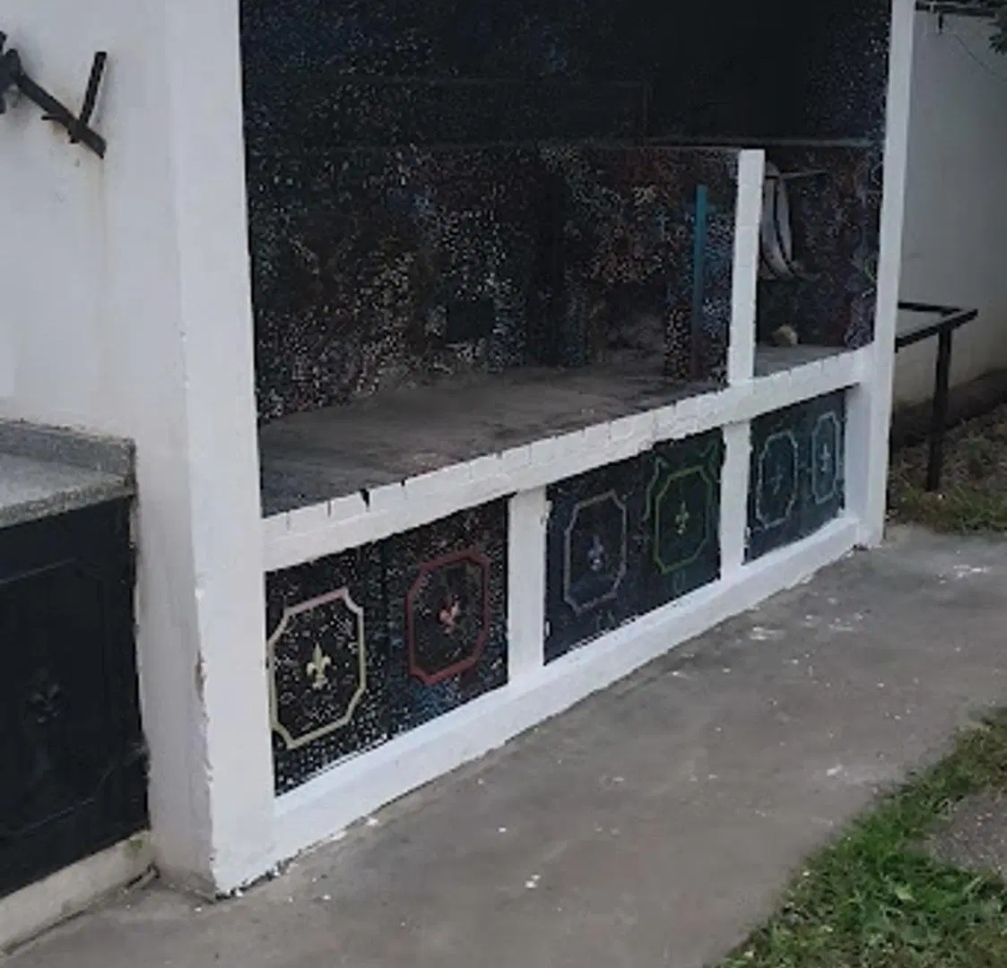 ALQUILER LOCAL COMERCIAL 350 M2 ZONA CENTRO SALTA 5
