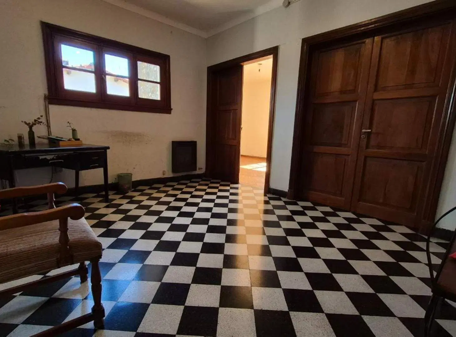 ALQUILER OFICINA/CONSULTORIO PJE MOLLINEDO 400 2