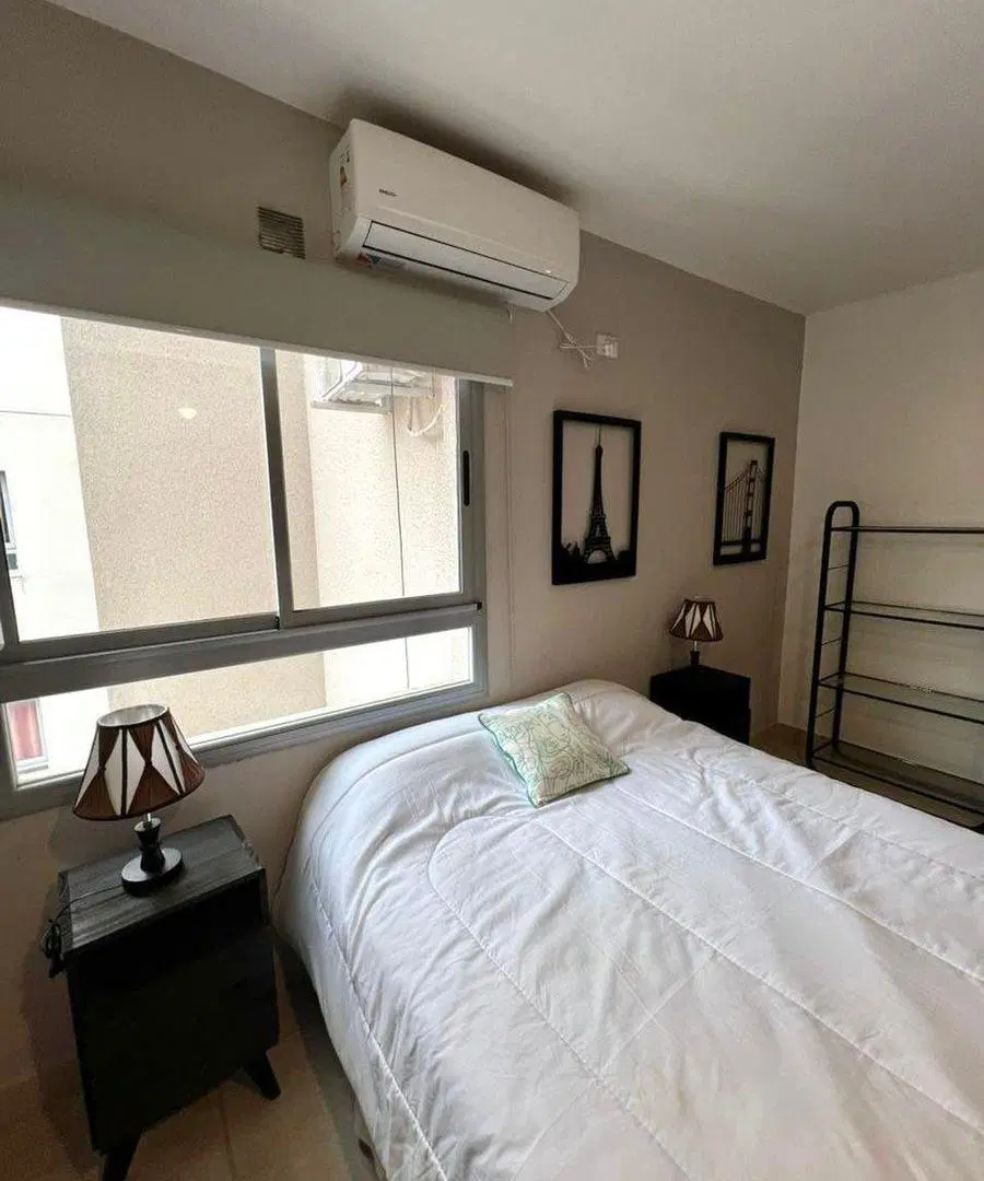 VENTA - MONOAMBIENTE AMOBLADO ZONA CENTRO 3