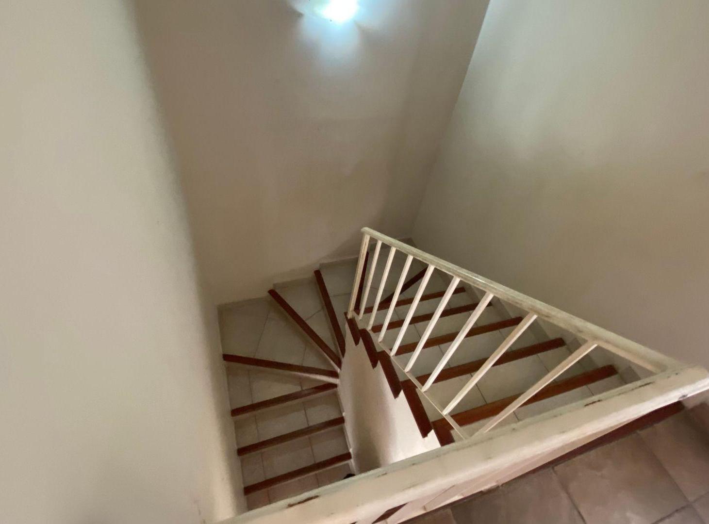 Foto de VENTA DUPLEX 4 AMBIENTES EN GRAND BOURG, SALTA, imagen 3
