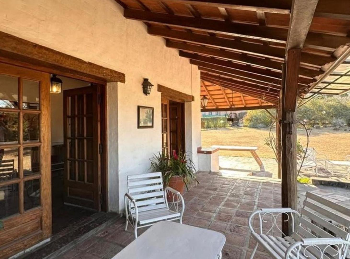 Foto de ALQUILER CASA SAN LORENZO 4 HAB Y AMPLIO JARDIN, imagen 3