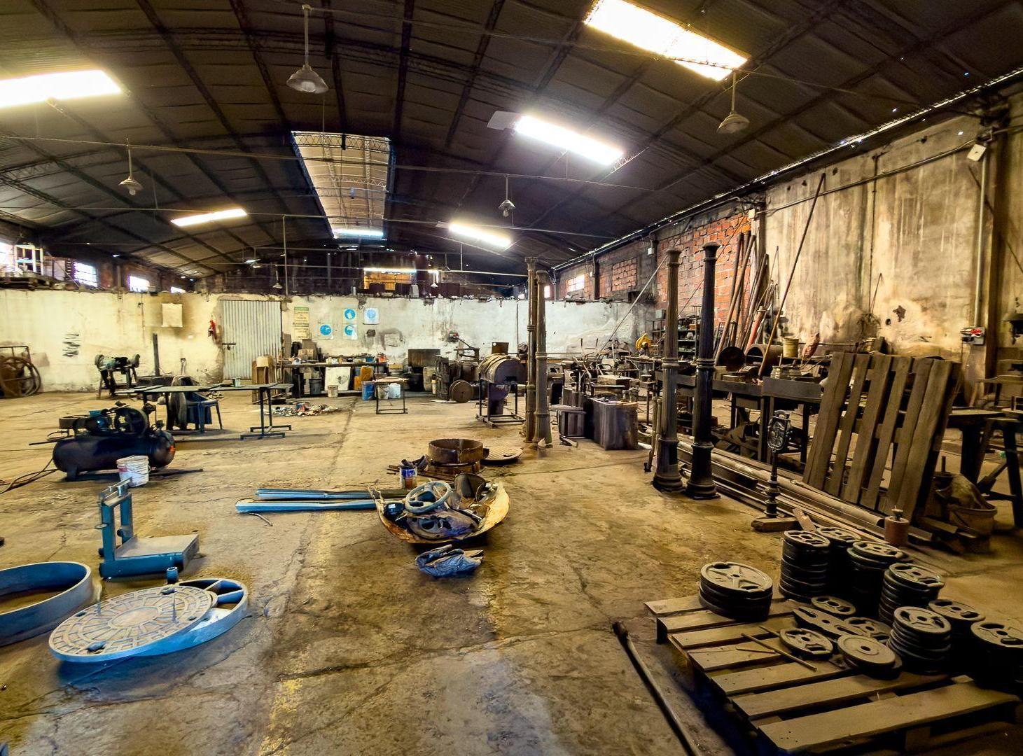 Foto de VENTA DOS GALPONES PARQUE INDUSTRIAL APTO PERMUTA, imagen 5
