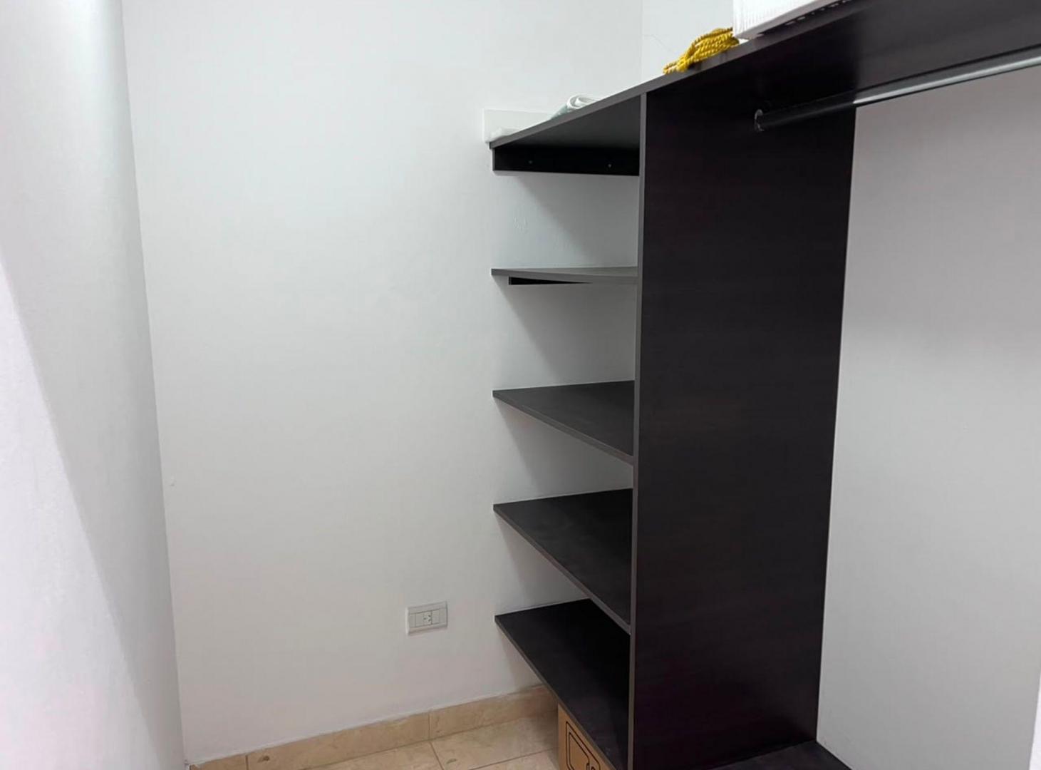 Foto de VENTA MONOAMIEBNTE AMOBLADO AV ARENALES, imagen 5