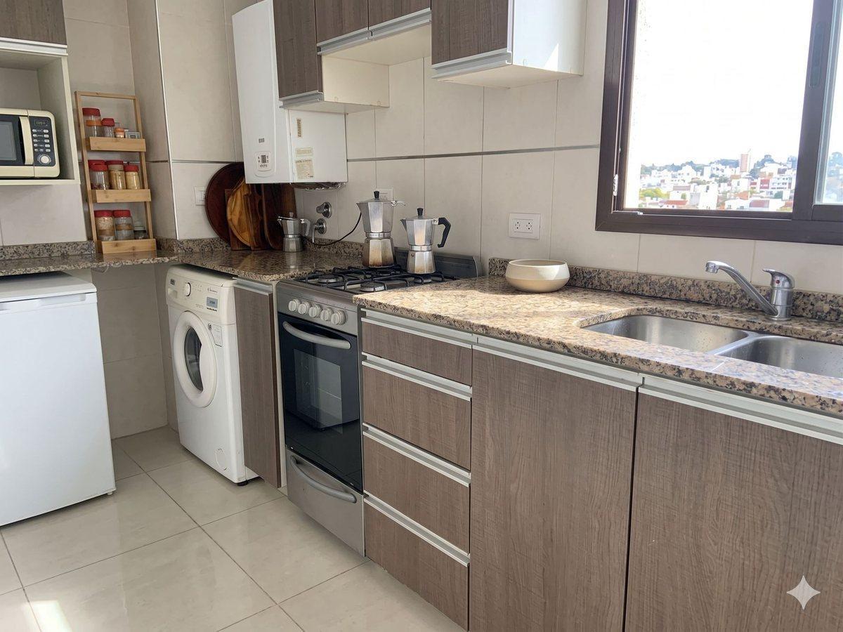 Foto de DPTO VENTA COCHERA + TERRAZA MACROCROCENTRO, imagen 4