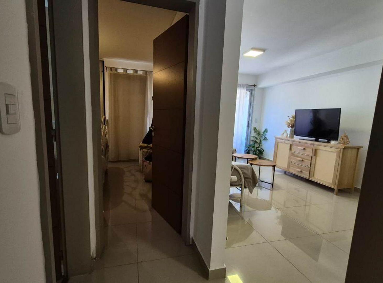Foto de Venta dpto 1 dormitorio balcón cochera macrocentro, imagen 3