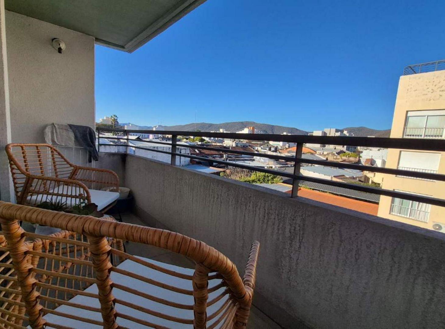 Foto de Venta dpto 1 dormitorio balcón cochera macrocentro, imagen 1