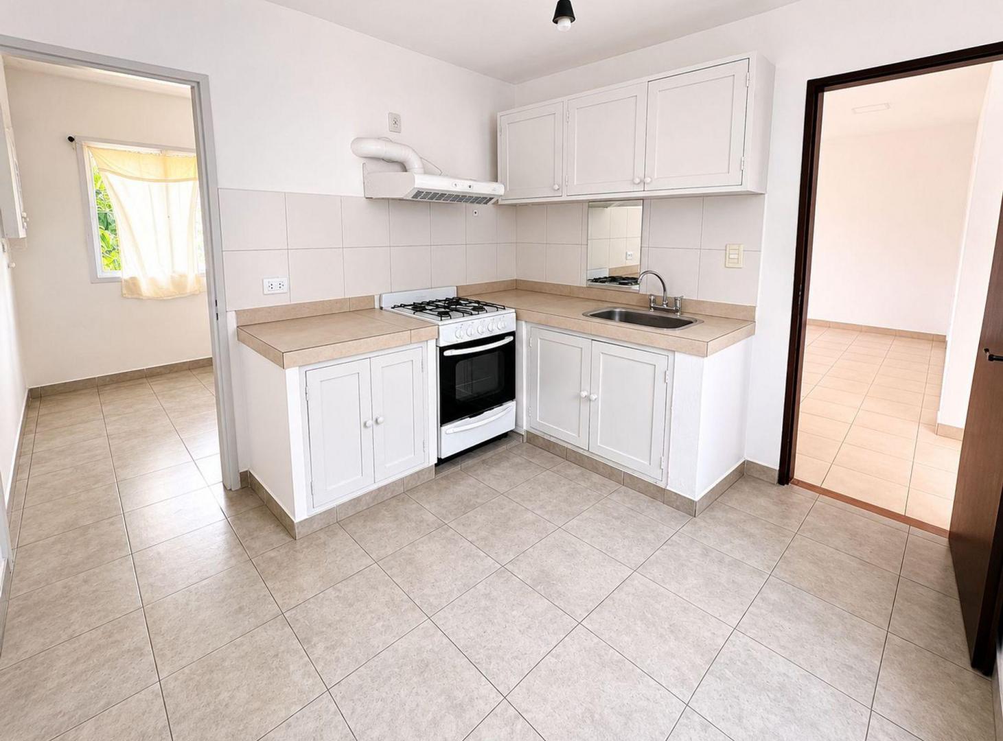 Foto de ALQUILER DEPARTAMENTO 2 HAB CON COCHERA MACROCENTR, imagen 3