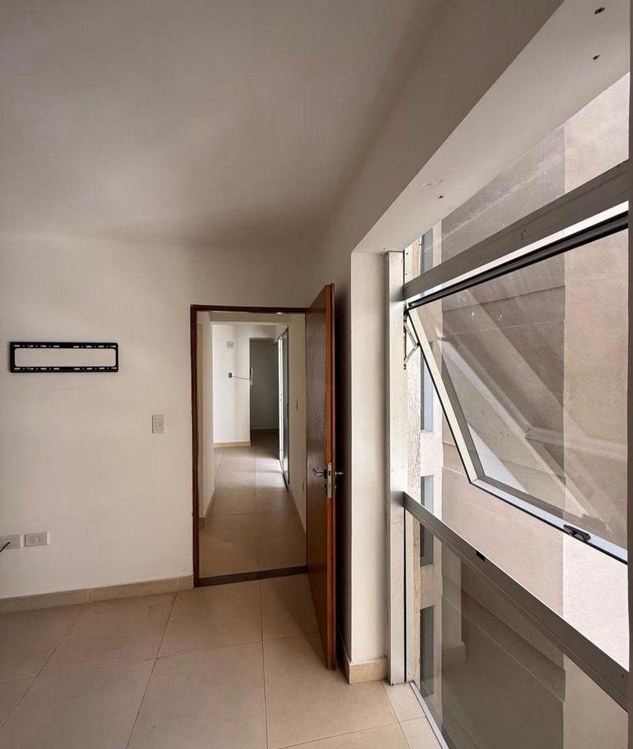 Foto de VENTA DEPARTAMENTO ZONA MACROCENTRO 1 DORM BALCÓN, imagen 1