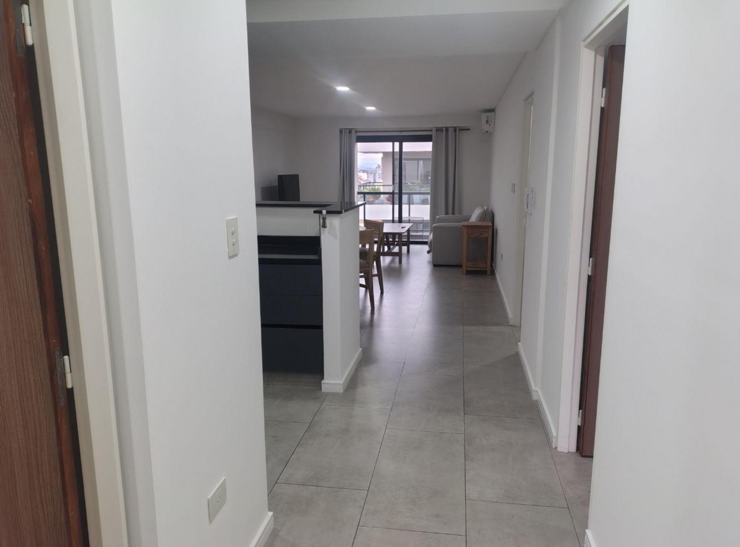 Foto de Alquiler departamento 2 dormitorios macrocentro, imagen 3