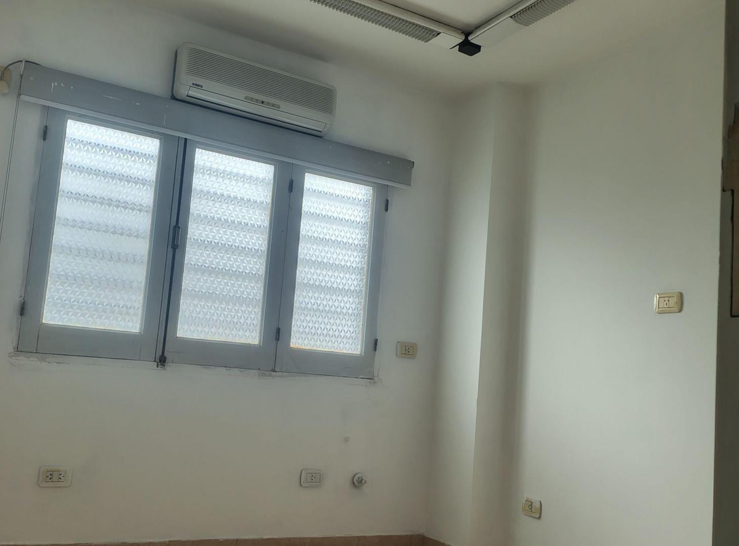 Foto de ALQUILER OFICINA 3 AMBIENTES SANTIAGO DEL E 1300, imagen 3