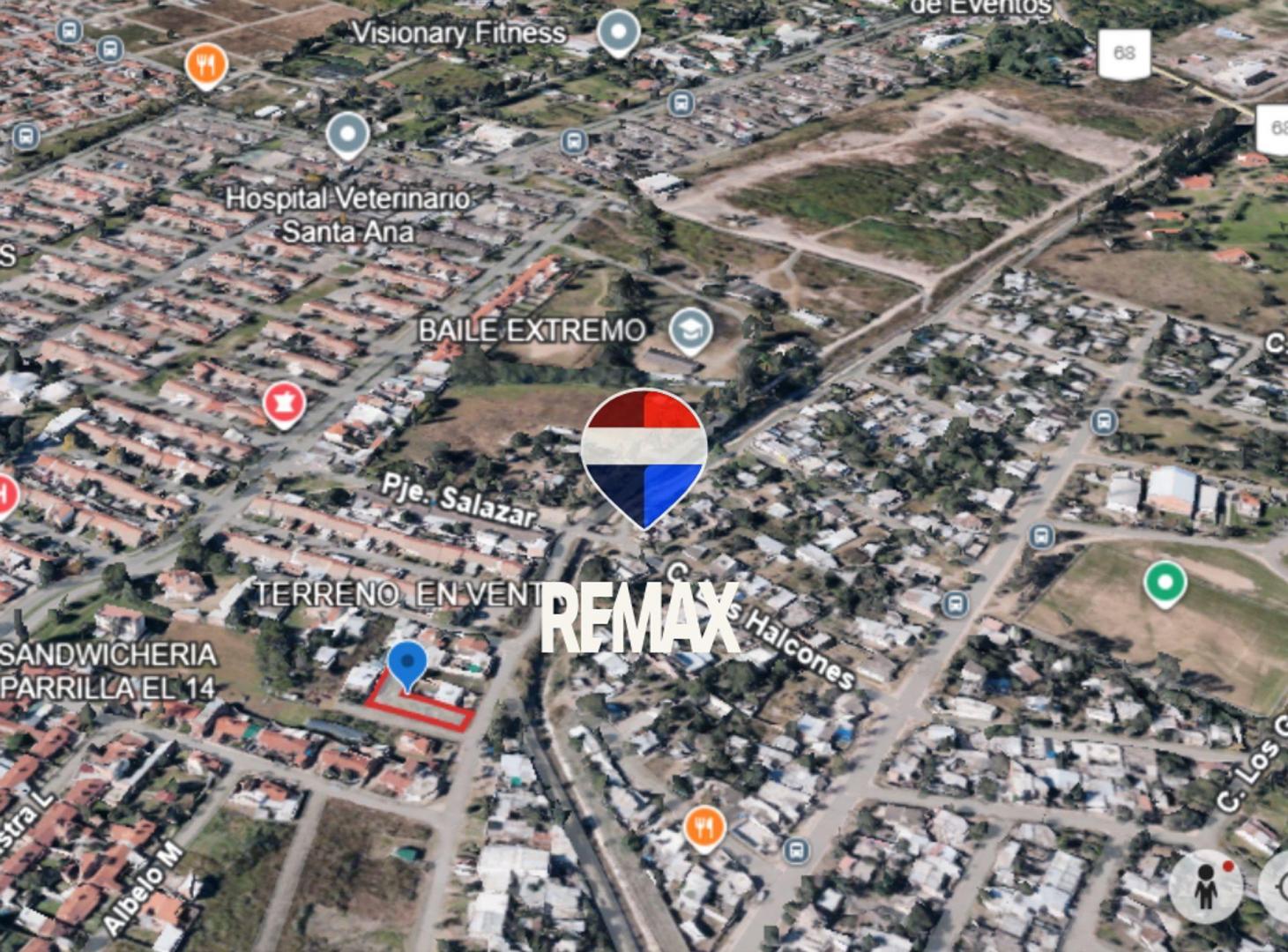 Foto de Venta terreno Barrio Santa Ana frente en avenida, imagen 1