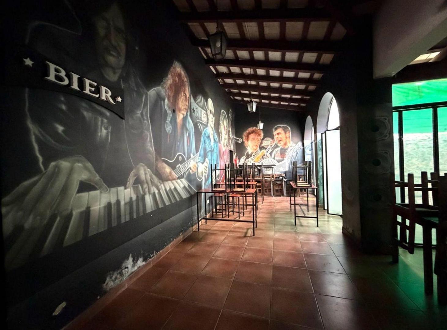 Foto de VENTA CASA PARA LOCAL GASTRONOMICO - CENTRO, SALTA, imagen 2