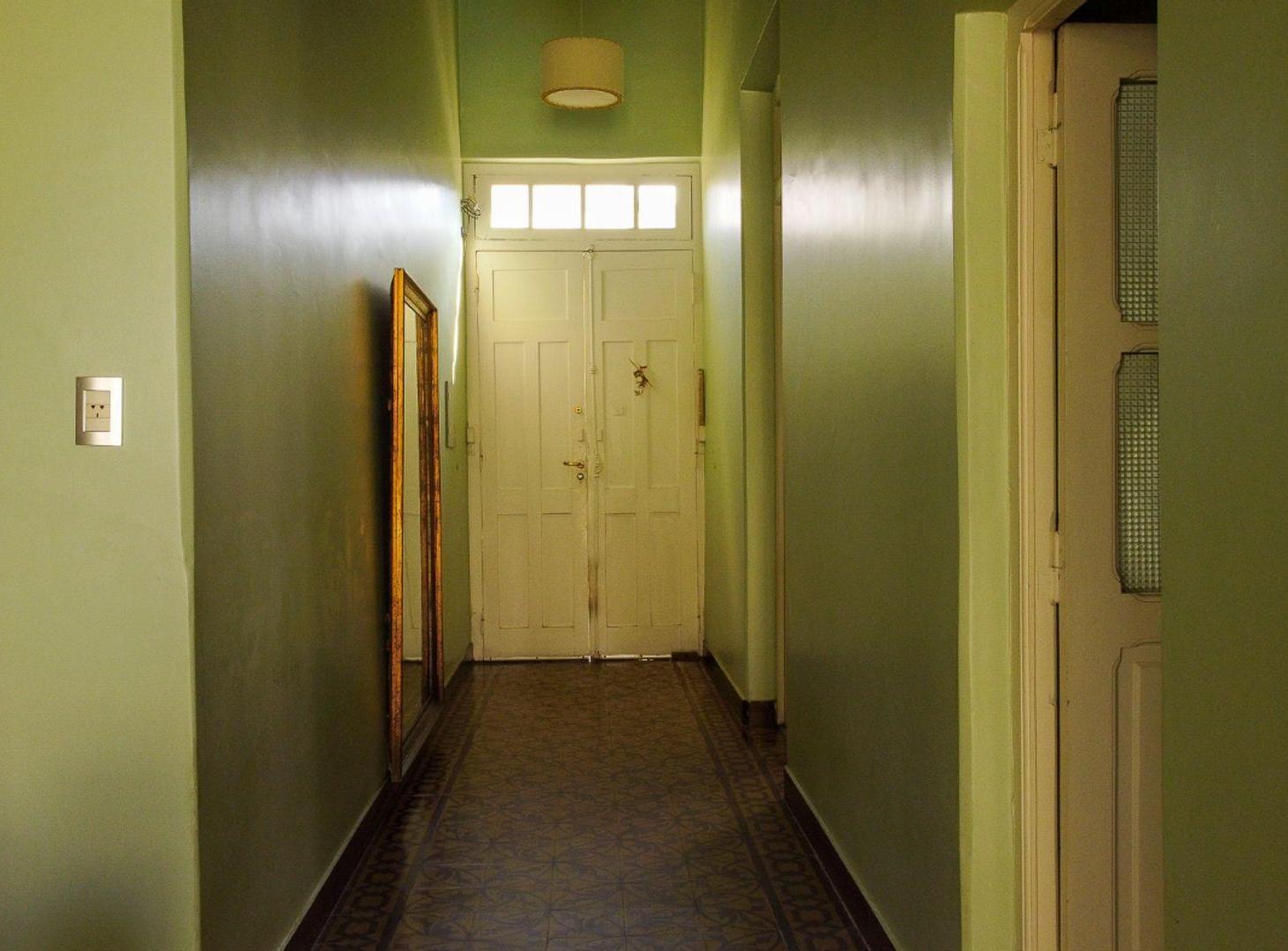 Foto de CASA EN VENTA CON LOCAL COMERCIAL CENTRO DE GÜEMES, imagen 2