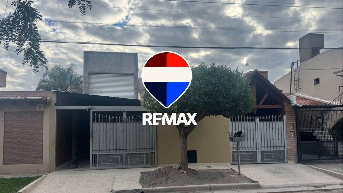 Foto de CASA VENTA PINARES CON QUINCHO Y PISCINA 3 DORM, imagen 1