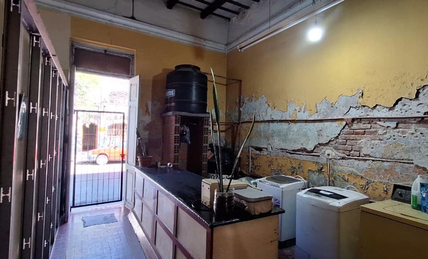 Foto de Venta casa centro, Flipping, Refaccion, Galpon, imagen 4