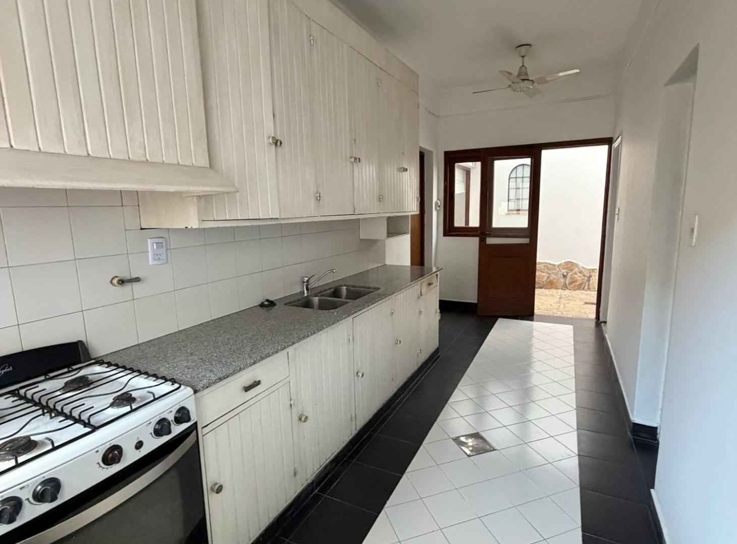 Foto de ALQUILER CASA 3 DORM - DEAN FUNES CENTRO, SALTA, imagen 4