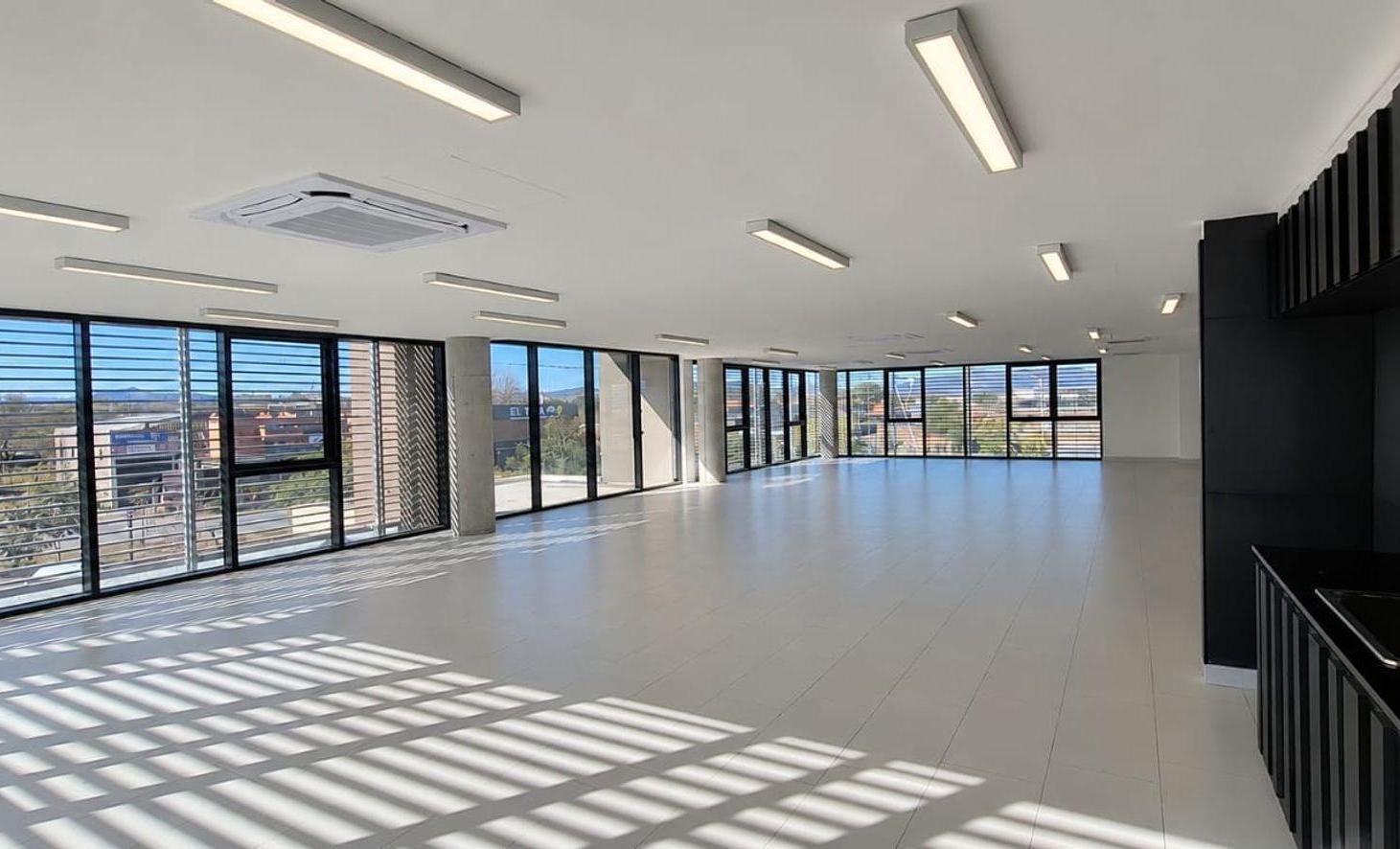 Foto de Alquiler oficinas 276,75 m2 San Lorenzo Chico, imagen 2