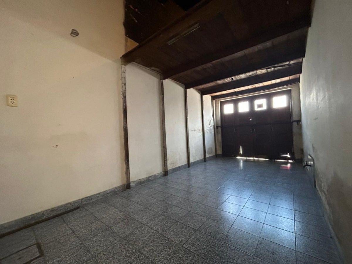Foto de VENTA CASA MICROCENTRO 5 AMBIENTES A RAFACCIONAR, imagen 4