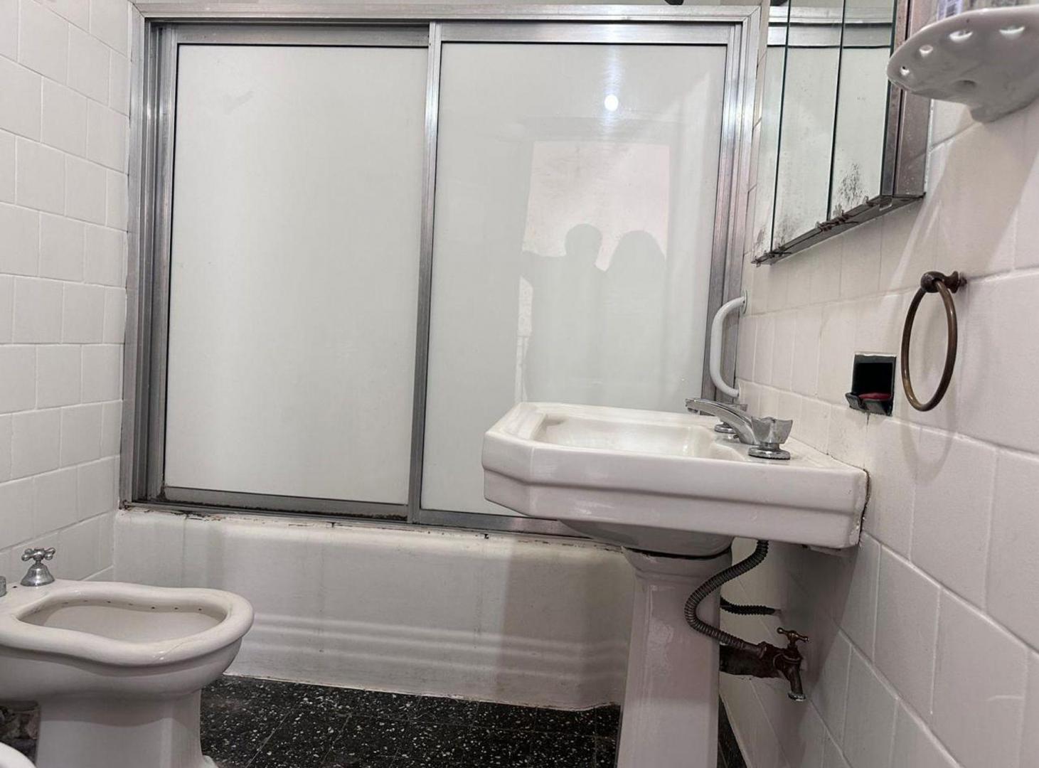 Foto de Venta Casa dos plantas 3 dormitorios Centro, imagen 4