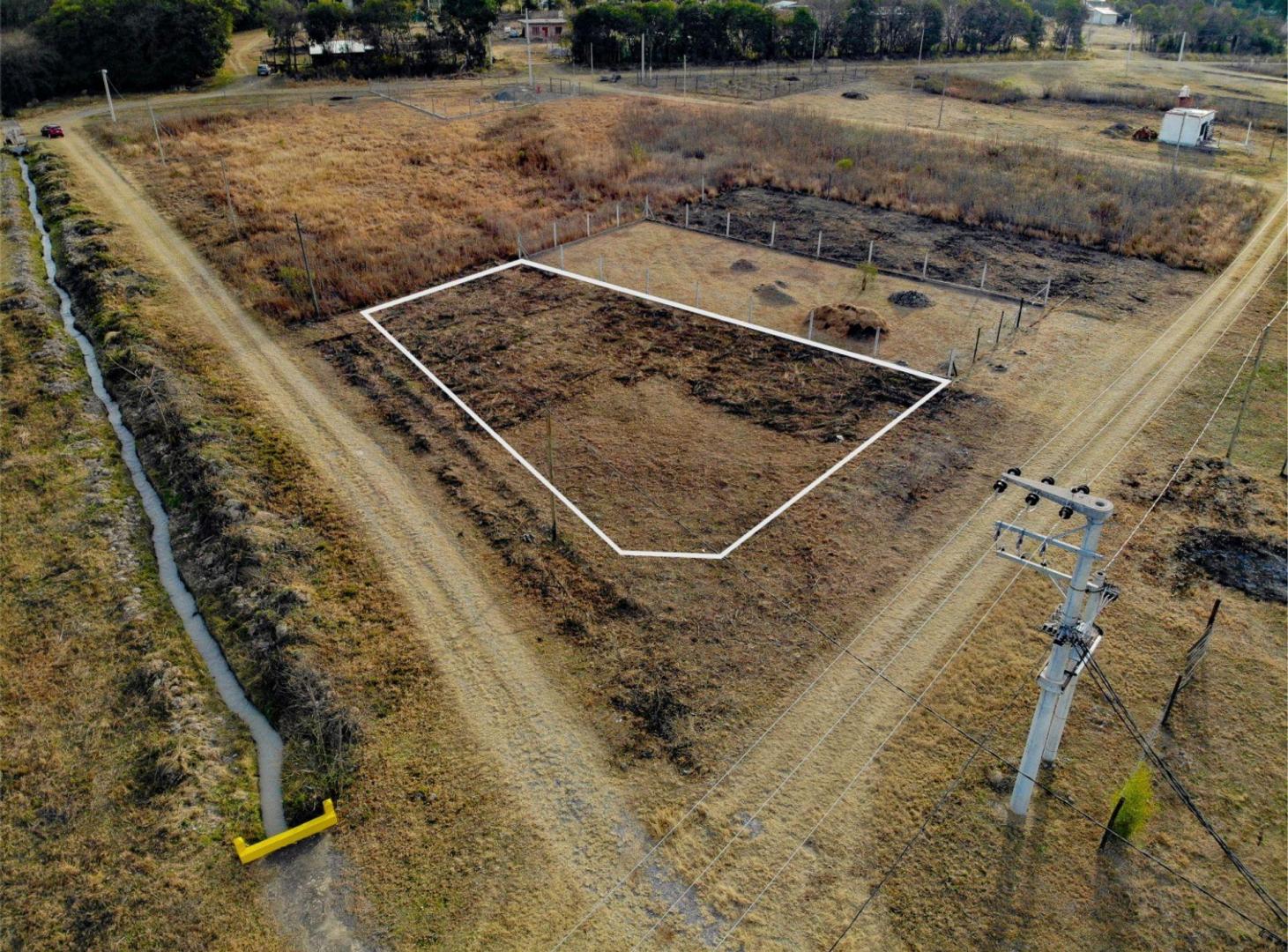 Foto de VENTA TERRENO EN LOTEO LA CARLOTA, imagen 3