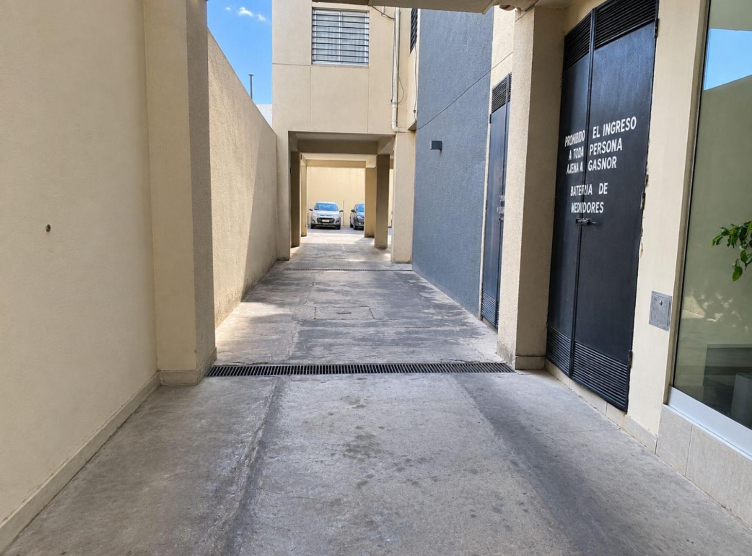 Foto de DEPARTAMENTO EN VENTA 2 HABITACIONES CON QUINCHO, imagen 3
