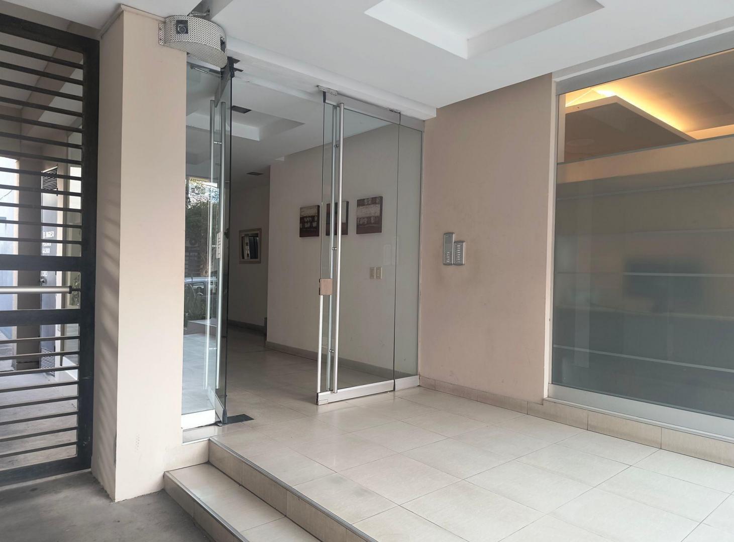 Foto de DEPARTAMENTO EN VENTA 2 HABITACIONES CON QUINCHO, imagen 2