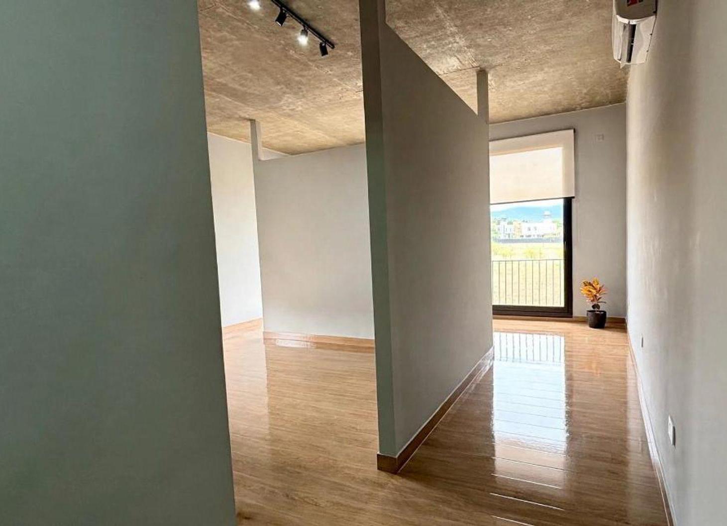 Foto de OFICINA EN VENTA – SAN LORENZO CHICO – LOFT PLAZA, imagen 3