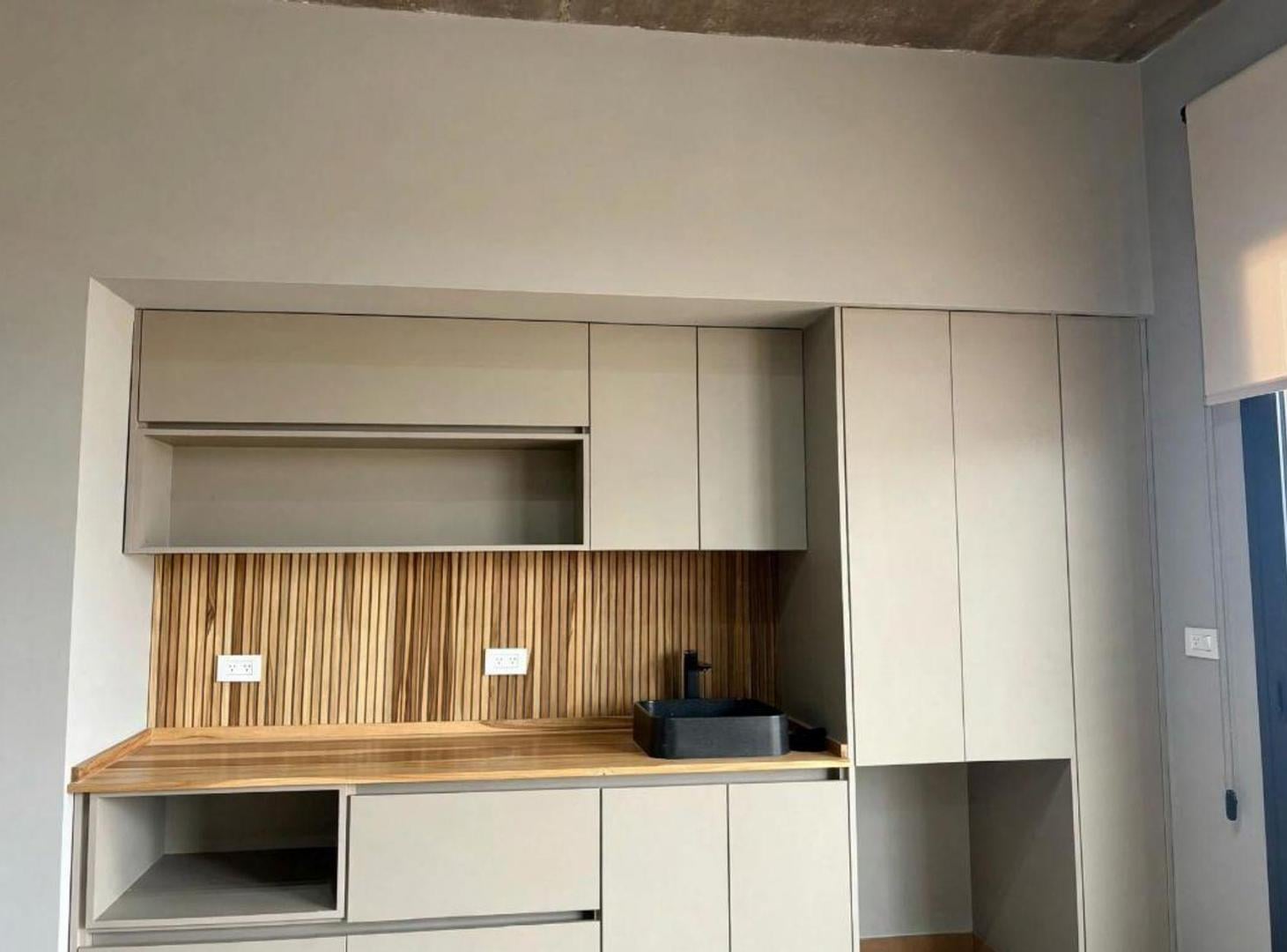 Foto de OFICINA EN VENTA – SAN LORENZO CHICO – LOFT PLAZA, imagen 2