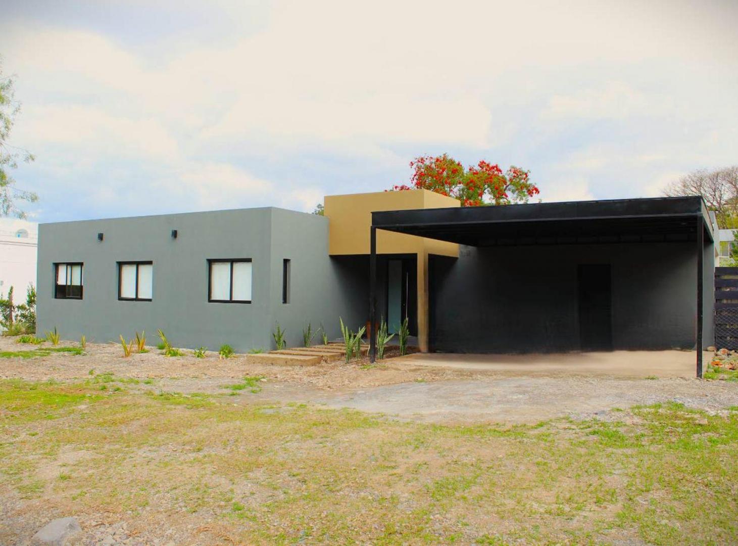 Foto de EN VENTA CASA BARRIO PRIVADO LA RESERVA, imagen 1