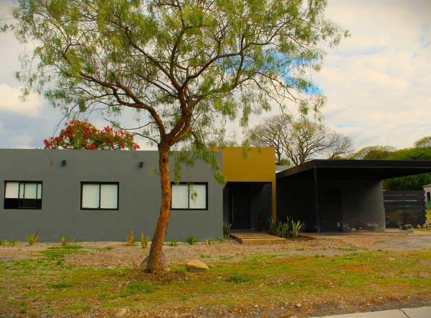 Foto de EN VENTA CASA BARRIO PRIVADO LA RESERVA, imagen 2