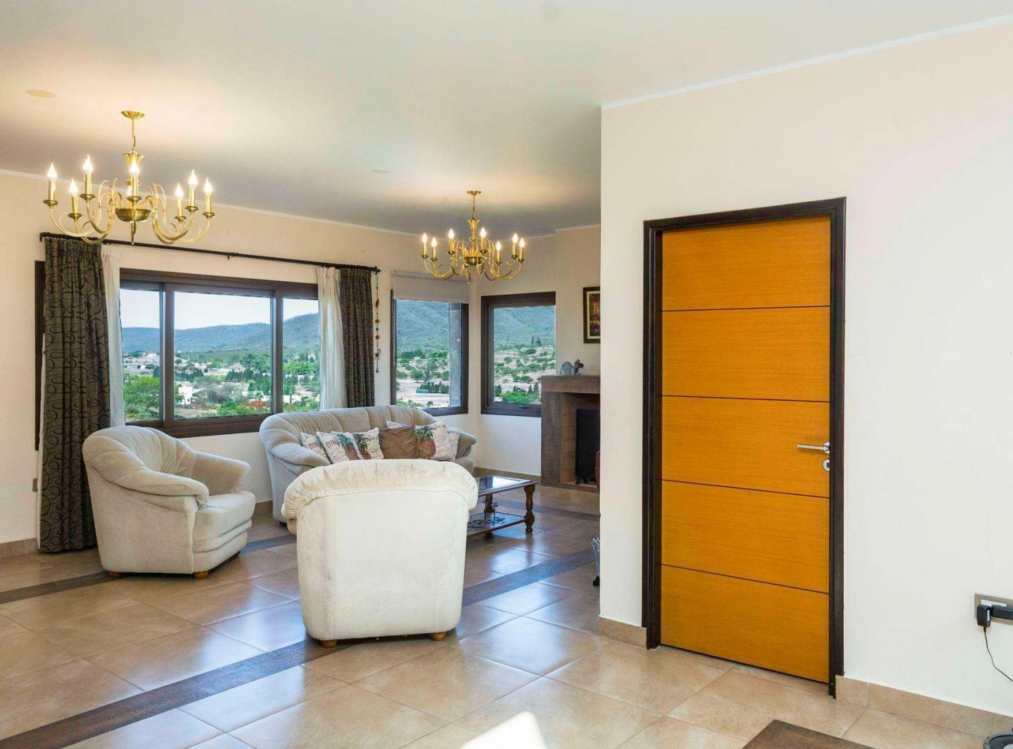 Foto de CASA 5 DORM VENTA LA LUCINDA CLUB DE CAMPO PILETA, imagen 1
