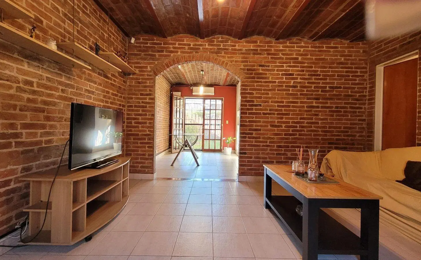Casa DUPLEX en Venta Barrio Puertas del Sol Ciudad Evita OPORTUNIDAD 5