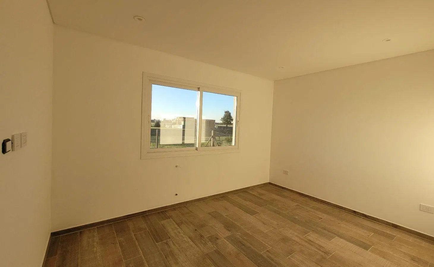 Casa en Venta barrio San Simón Canning 5