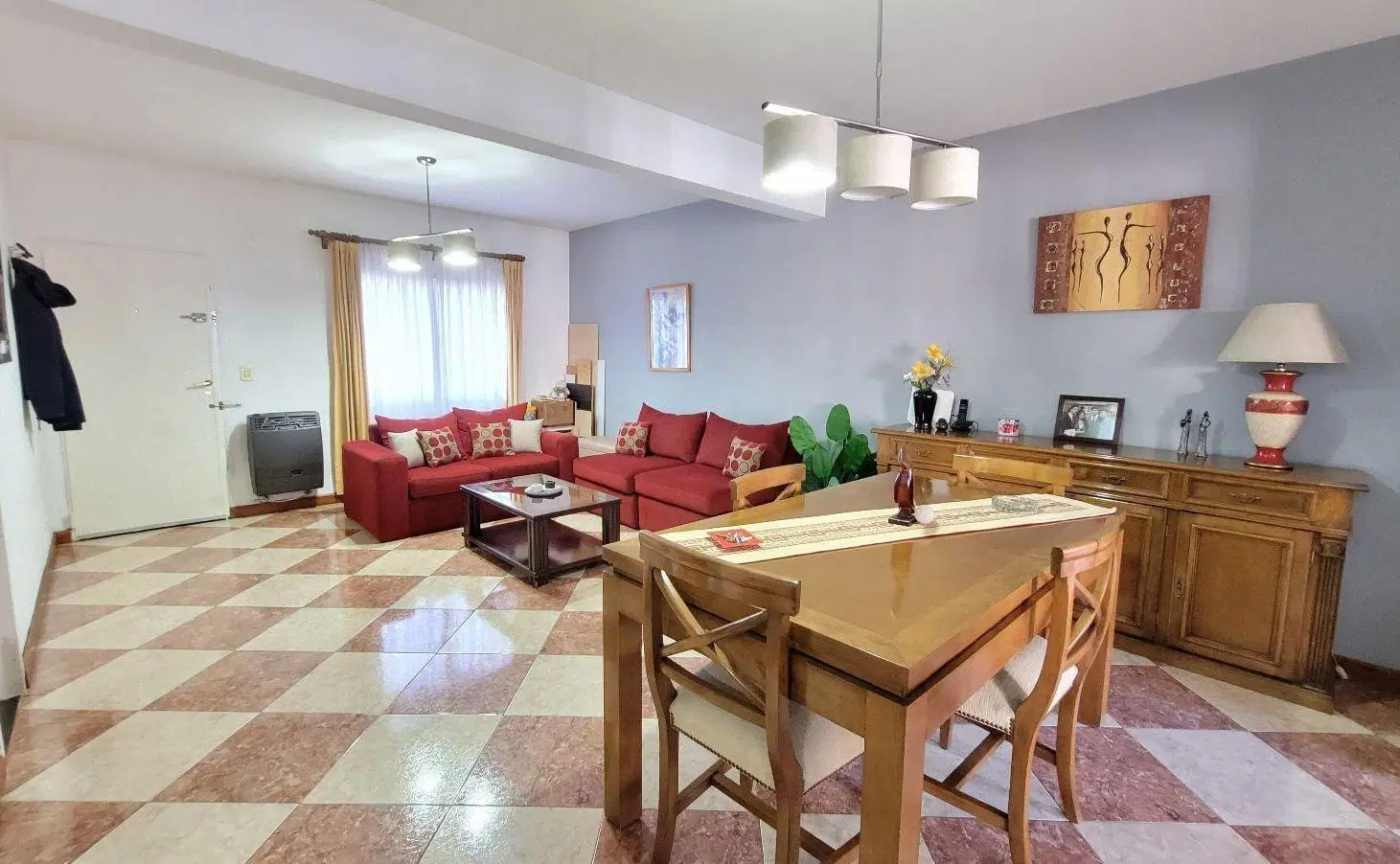 Duplex tipo Casa en Venta en Barrio Democracia 4