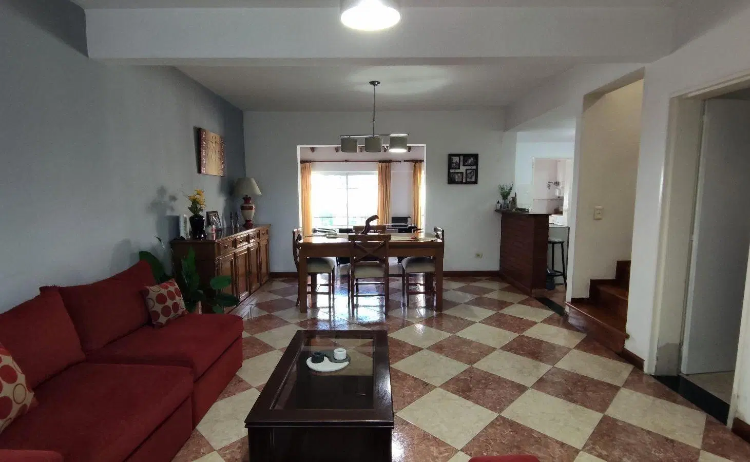 Duplex tipo Casa en Venta en Barrio Democracia 3