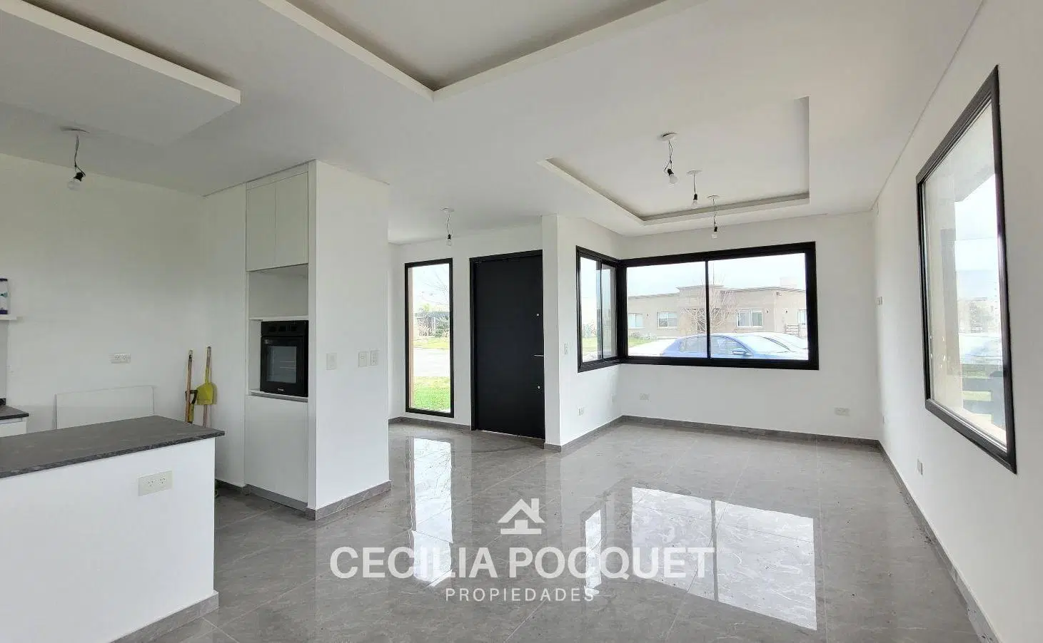 CASA EN VENTA EN BARRIO SAN FELIPE CANNING 2