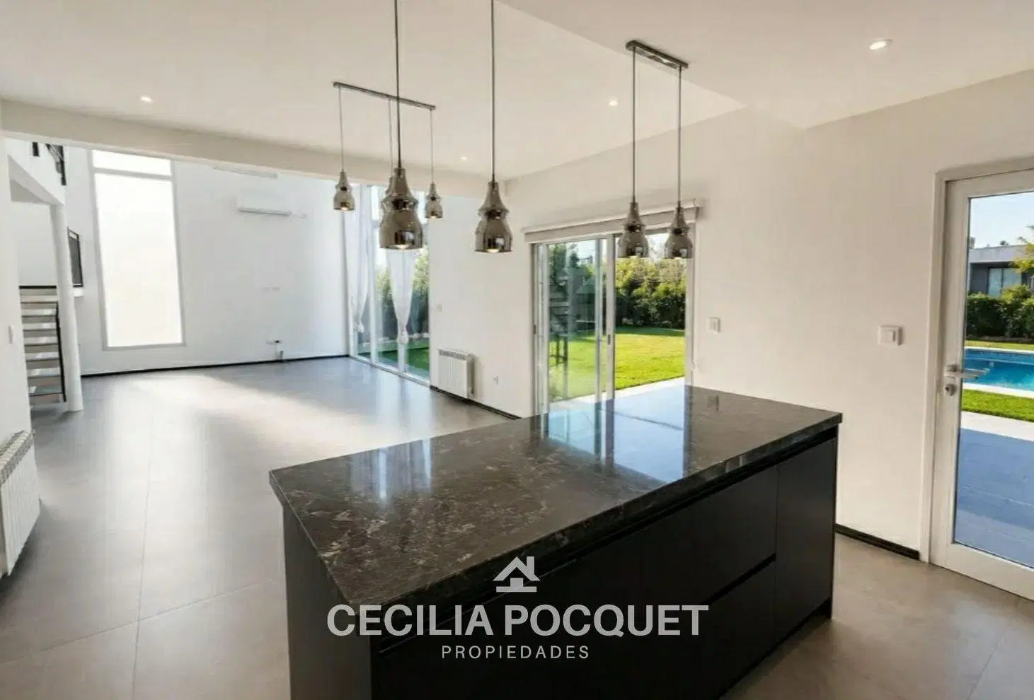 Casa en  Venta Barrio La Magdalena Canning 8