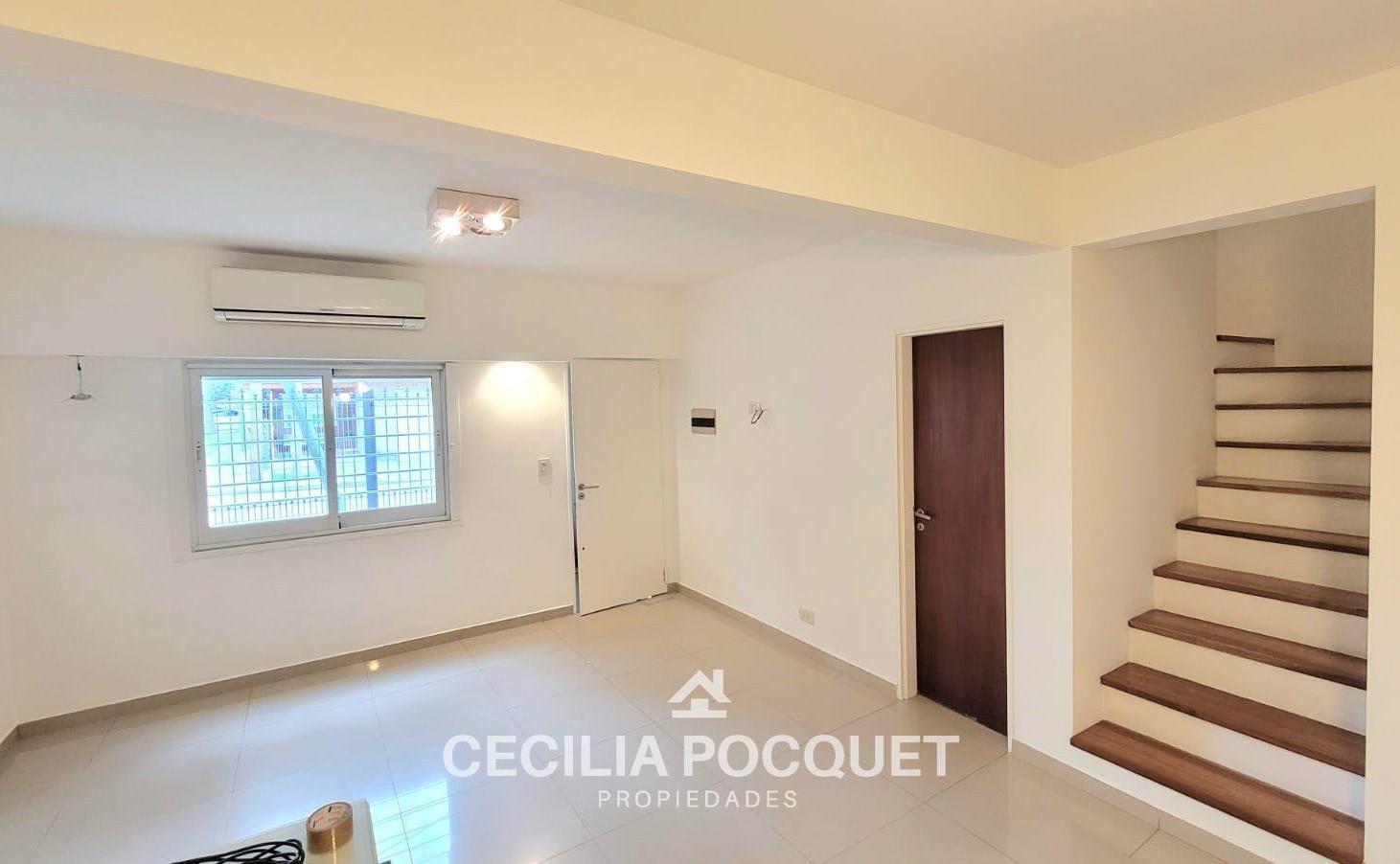 Foto de Casa duplex en Venta en Barrio Democracia CIUDAD EVITA, imagen 1