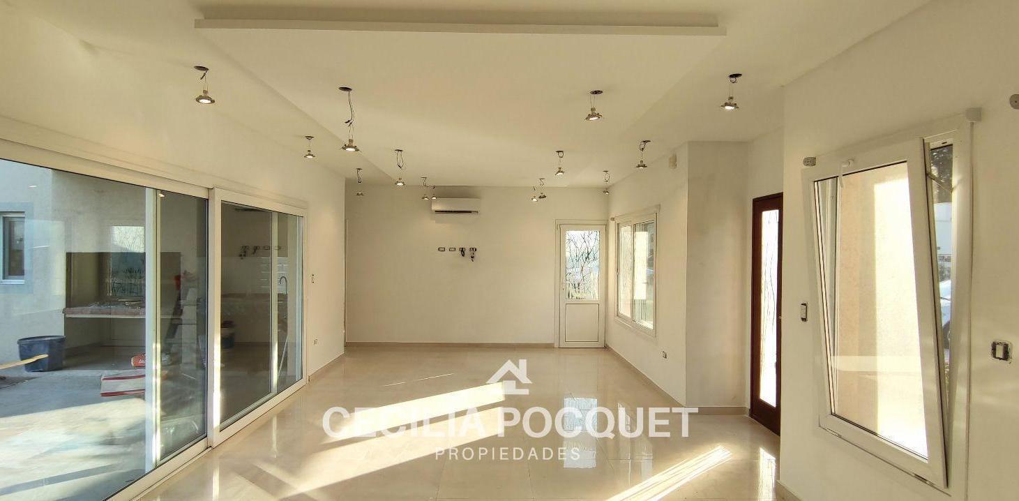 Foto de Casa en Venta Barrio Santa Ines Canning, imagen 3