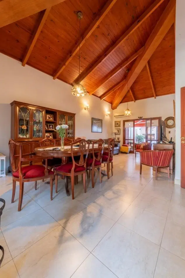 CASA A UNA CUADRA DE LA COSTANERA 3