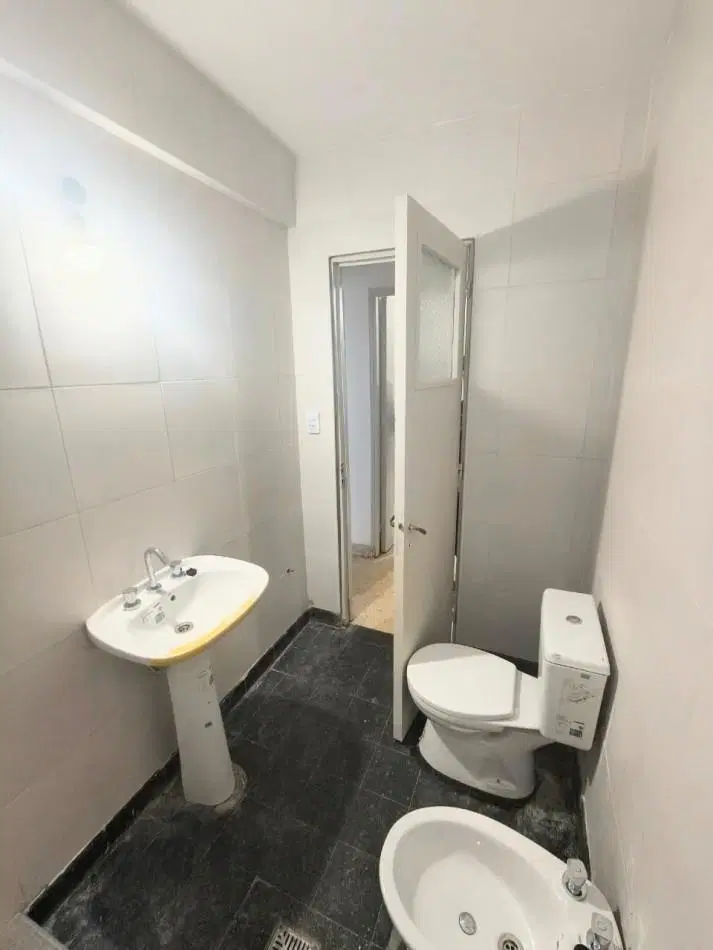Interno en pleno centro 5