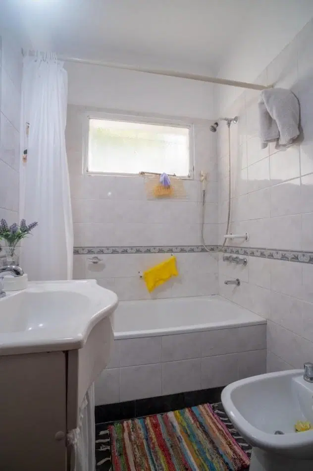Casa de estilo en barrio sur 5