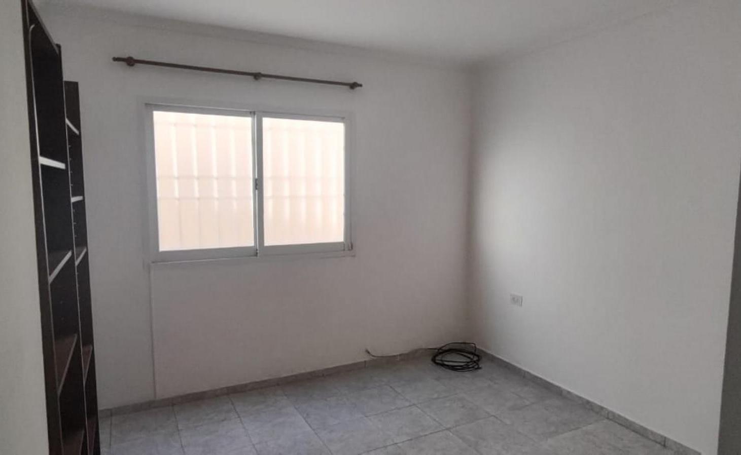 Foto de Interno a metros de Bv, imagen 2
