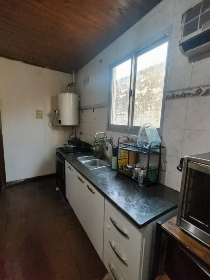 Foto de Casa a refaccionar a metros de salvador del carril, imagen 5