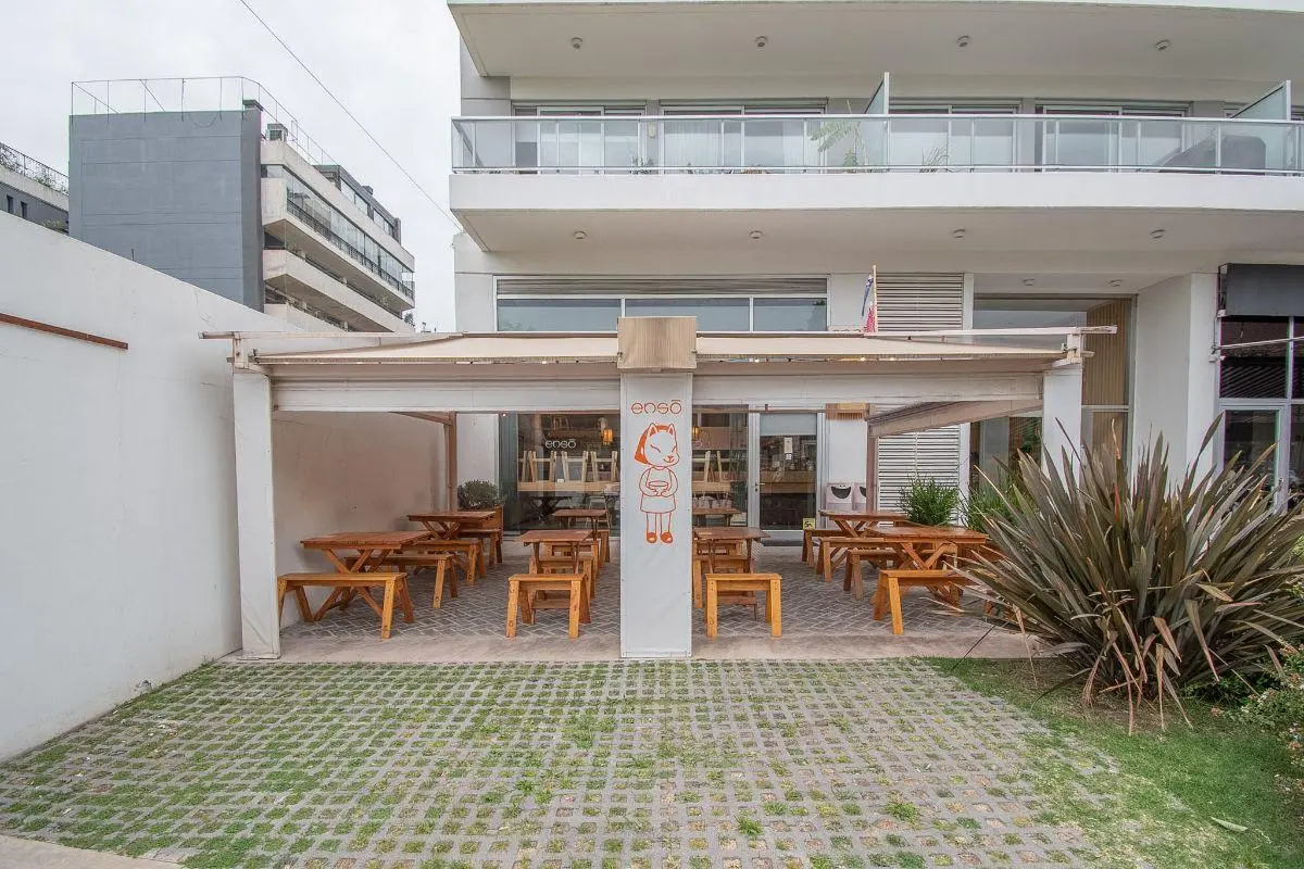Local comercial con renta de 160 m² en venta en Villa Urquiza 3