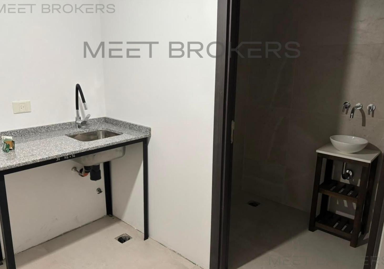 Foto de OFICINA 83 M2 A ESTRENAR EN QIUB | PALERMO HOLLYWOOD, imagen 1