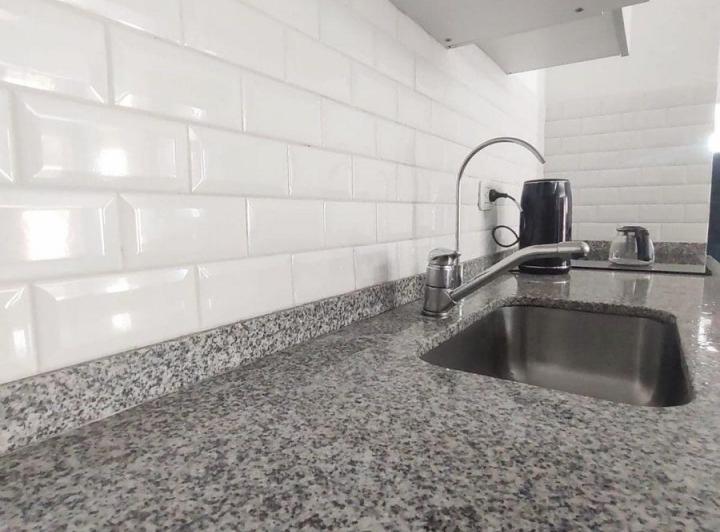VENTA departamento 2 amb con 2° hab en Saavedra 5