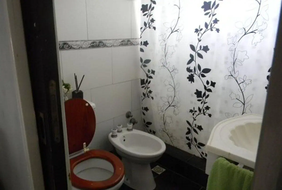 Casa con pileta y quincho en Los Polvorines 5