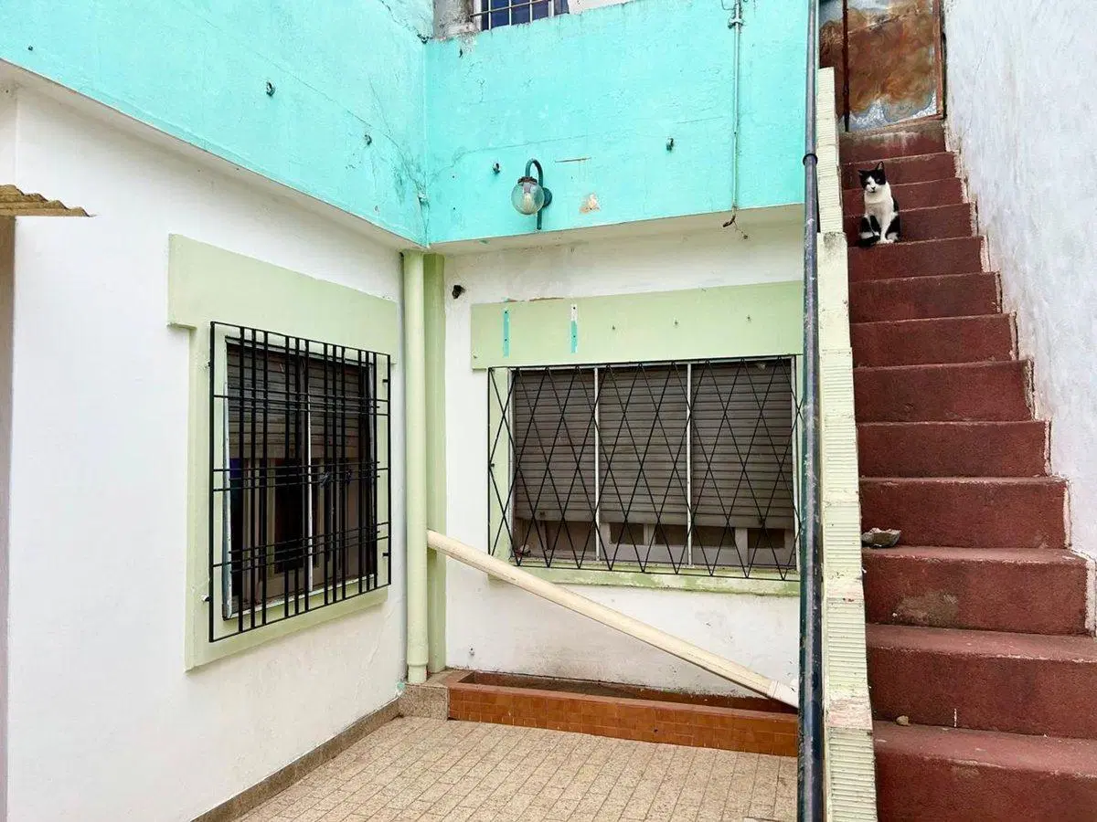 Casa en San Martín con renta activa- multifamiliar 4