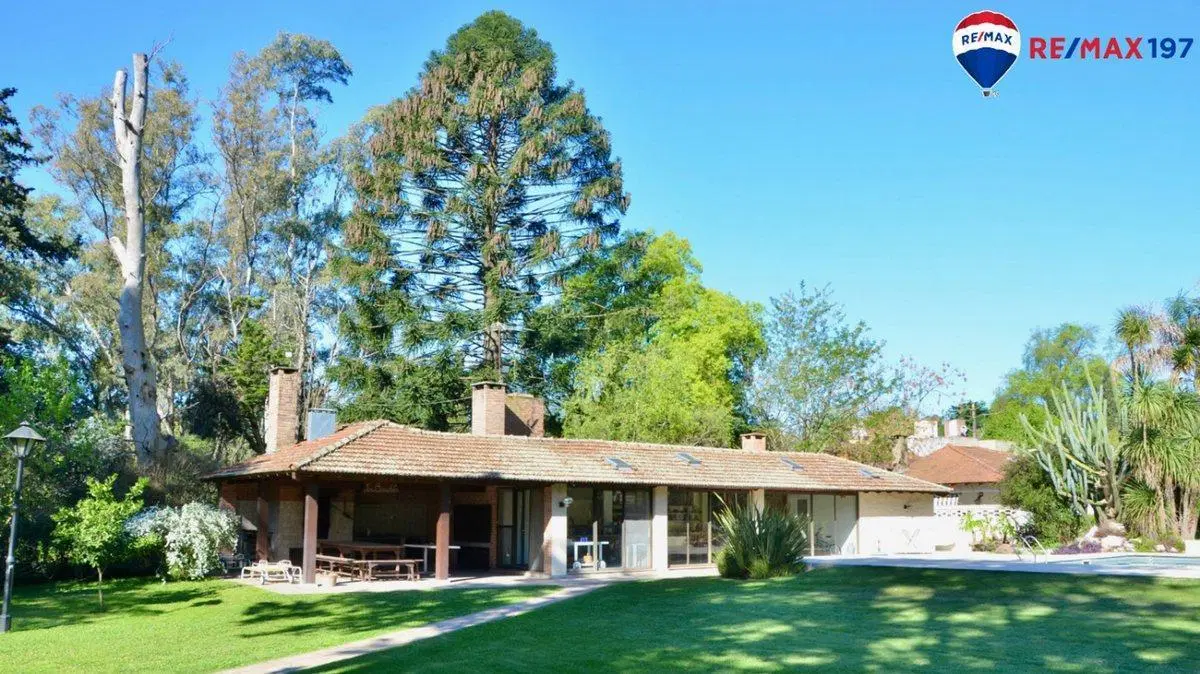 CASA QUINTA EN YEI-PORA TORTUGUITAS 3